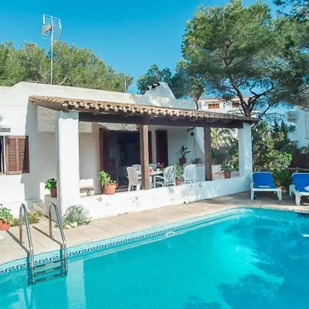 Ravell Holiday home